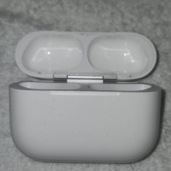 Apple Other - Apple AirPods Pro (3rd Gen) (A3122) MagSafe Charging Case ONLY - White